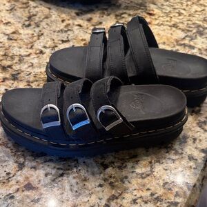 Dr. Martens Blaire Platform Sandals in black Hydro leather size U.S. 7, EU 38